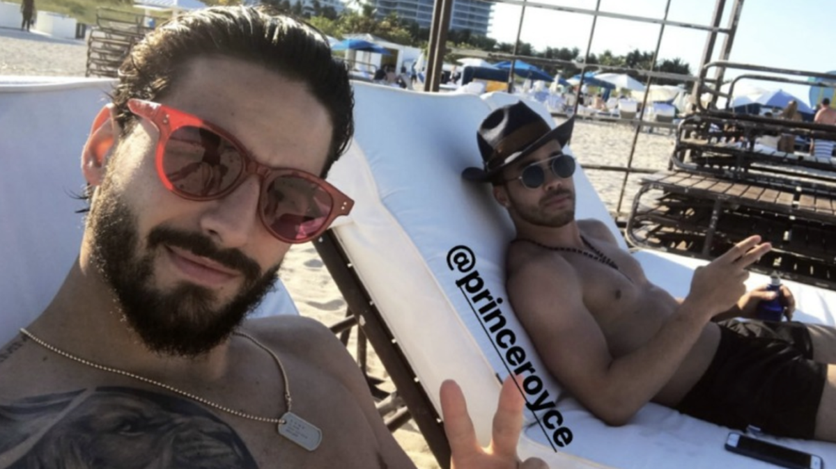 Los cantantes Maluma y Prince Royce en Miami Beach.