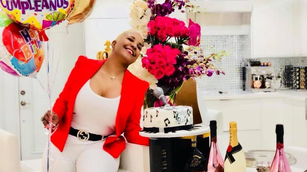 Haila María Mompié celebra su cumpleaños en Miami, en una fotografía publicada por un amigo en Facebook.