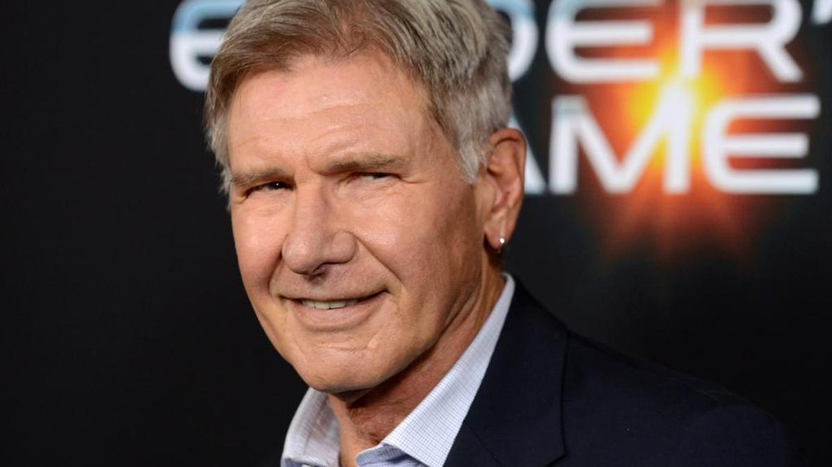 El video con la entrevista a Harrison Ford ha sido visto centenares de miles de veces en YouTube y era el viernes uno de los temas más vistos y citados en Facebook.