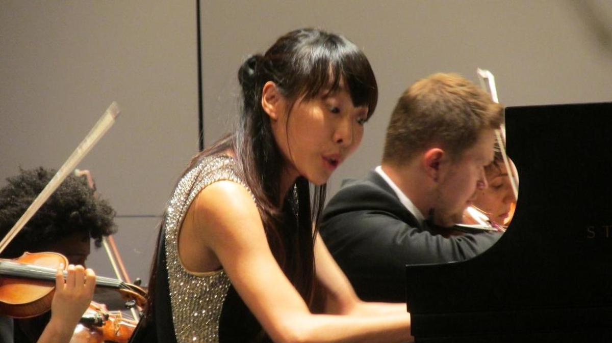 Yu-An Chen es una pianista de calibre, pero debe cuidar su expresividad gestual.