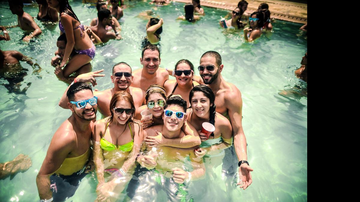 
El Miami Salsa Congress invita a tres de las más divertidas ‘pool parties’ en uno de los históricos resorts de Miami Beach. 
