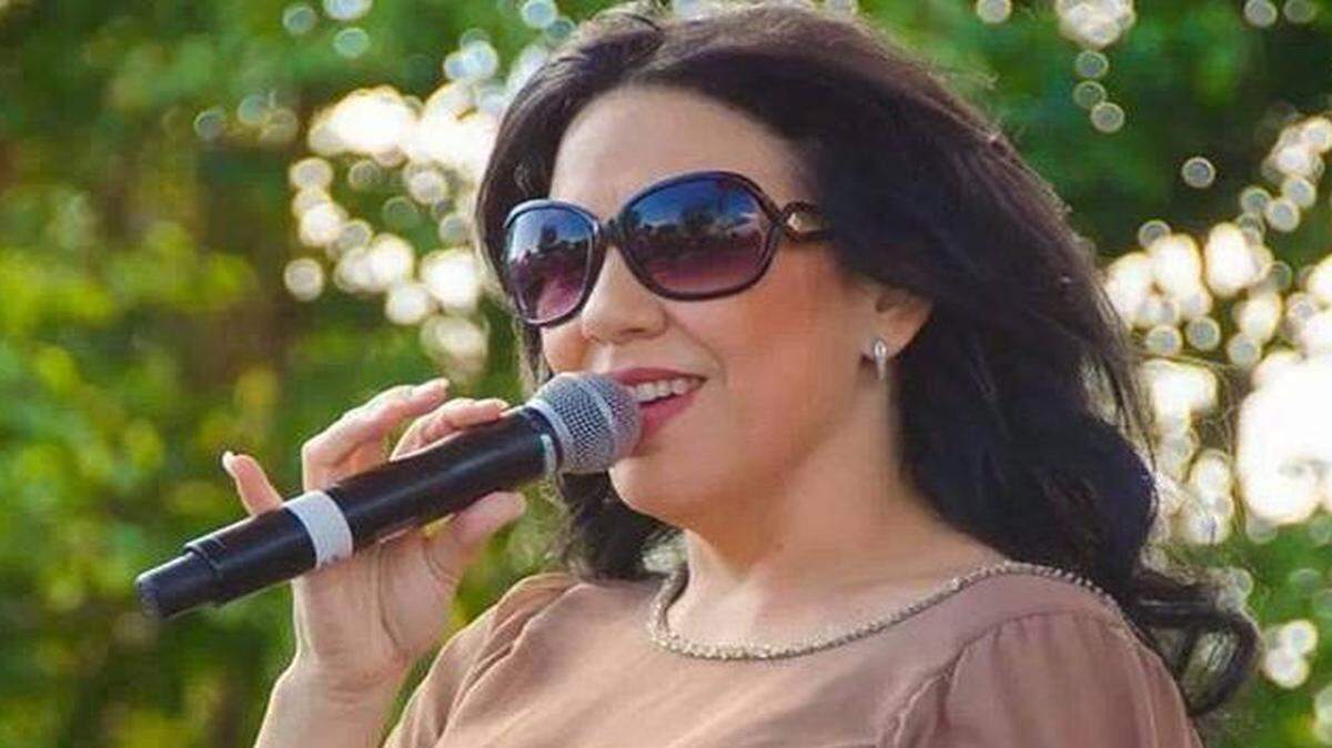 
Lucy Grau 
