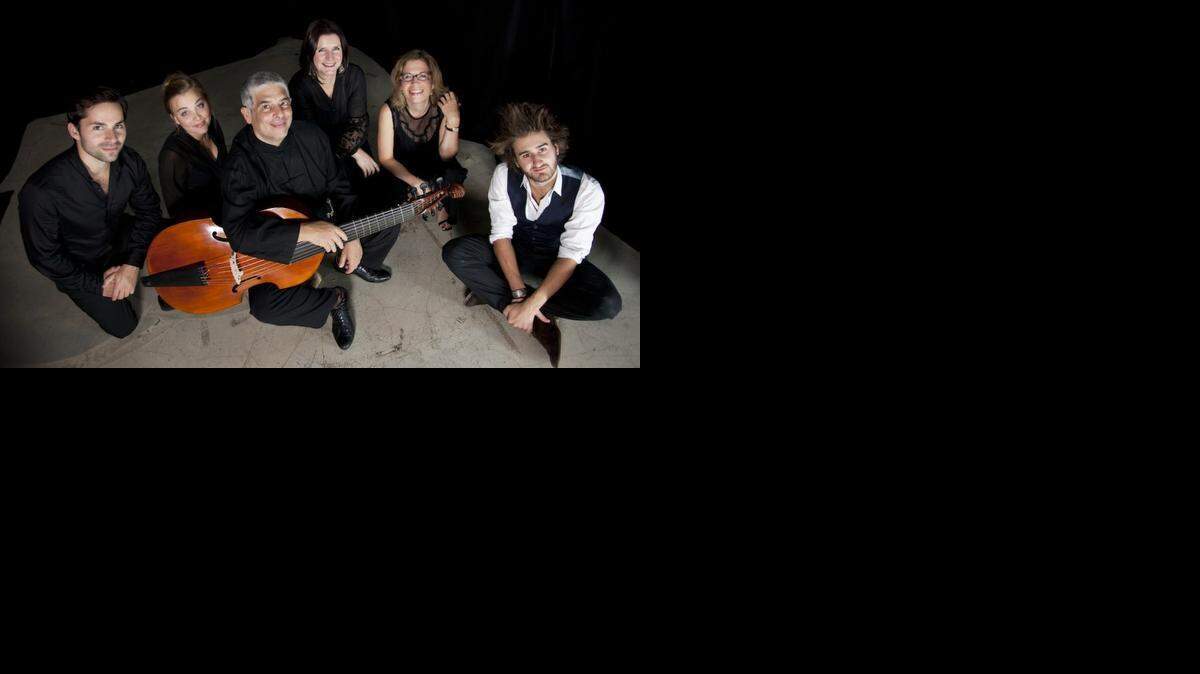 
El grupo Fuoco e Cenere con el clavecinista Jean Rondeau (der.).
