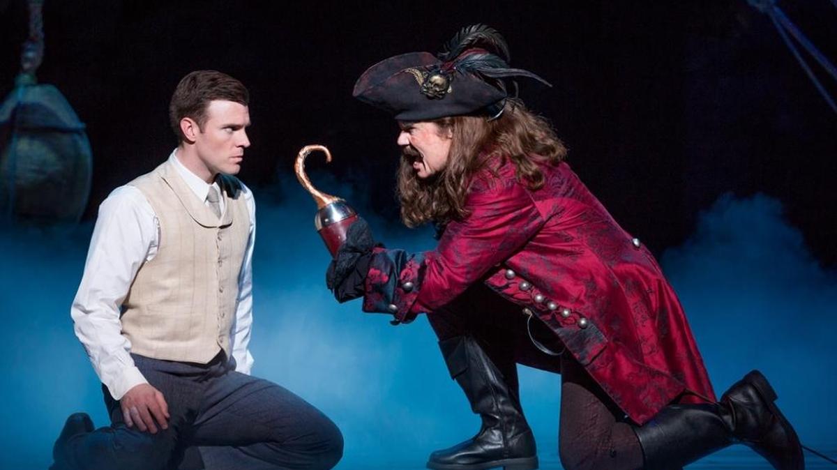 Billy Harrigan Tighe y John Davidson en ‘Finding Neverland’.