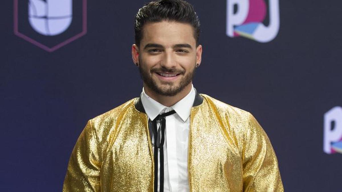 El cantante colombiano Maluma posa para los medios en la alfombra de la decimocuarta edición de los Premios Juventud el jueves 6 de julio 2017, en el Wasco Center de Coral Gables.