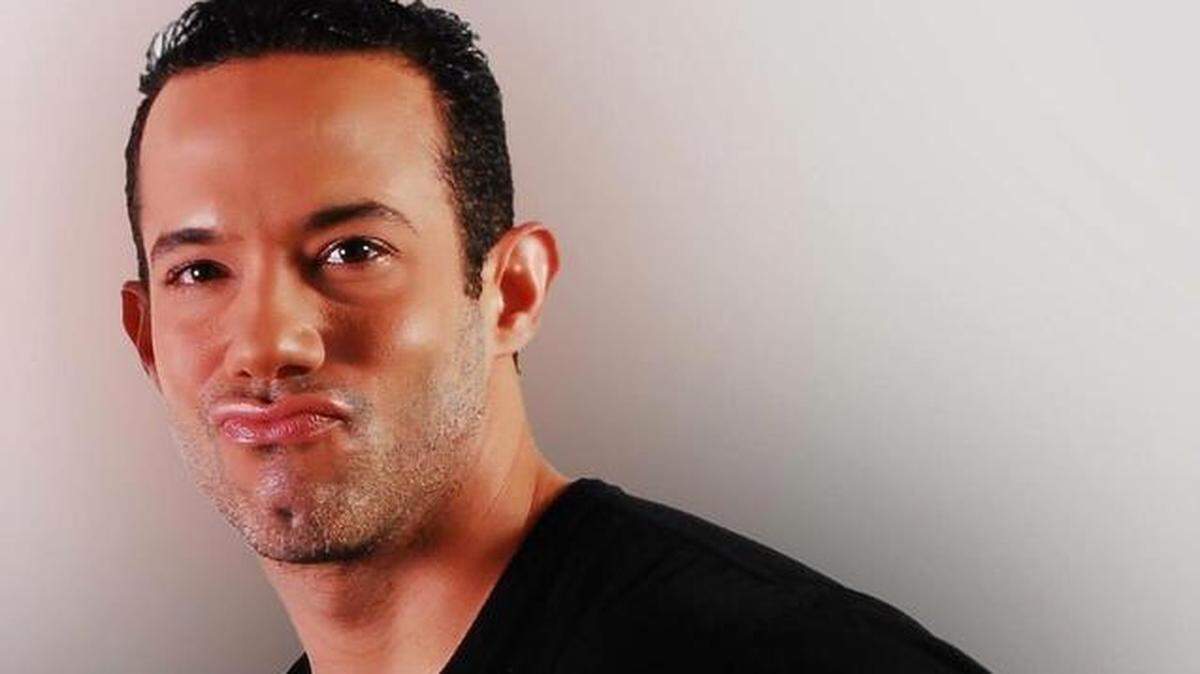 Ari Pinelli.