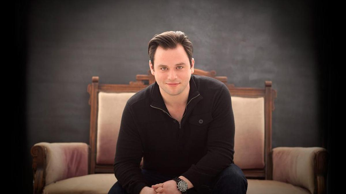 El tenor americano Paul Appleby.