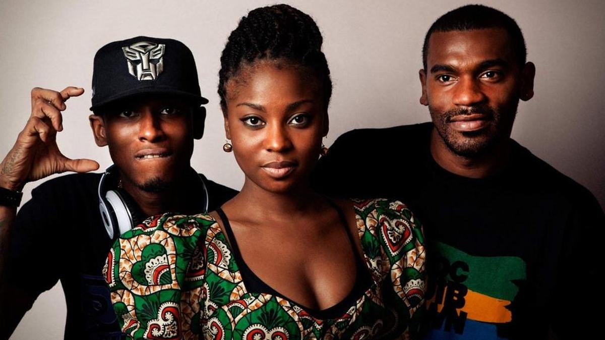 Fotografía de Miguel "Slow" Martínez, Gloria "Goyo" Martínez y Carlos "Tostao" Valencia, los tres integrantes de la banda colombiana de Hip hop y música alternativa ChocQuibTown.