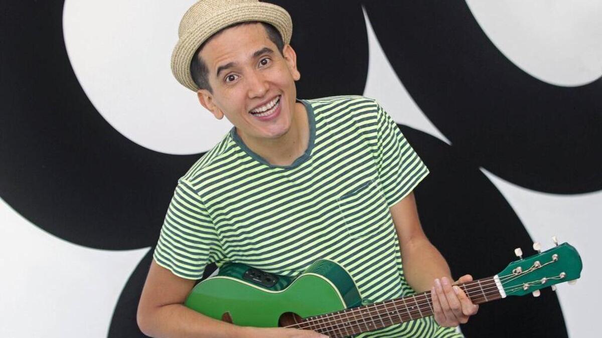 Andrés Salguero, nominado al Latin Grammy.