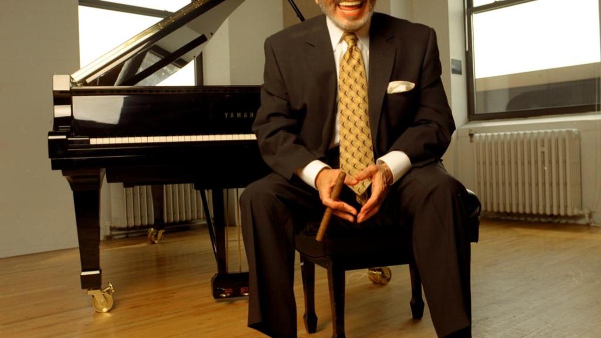 Eddie Palmieri viene con toda la fuerza y la cadencia de la música de su gran orquesta que él califica de ‘la banda que manda’.