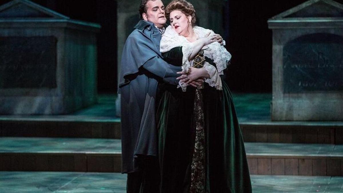 Rafael Dávila y Tamara Wilson.