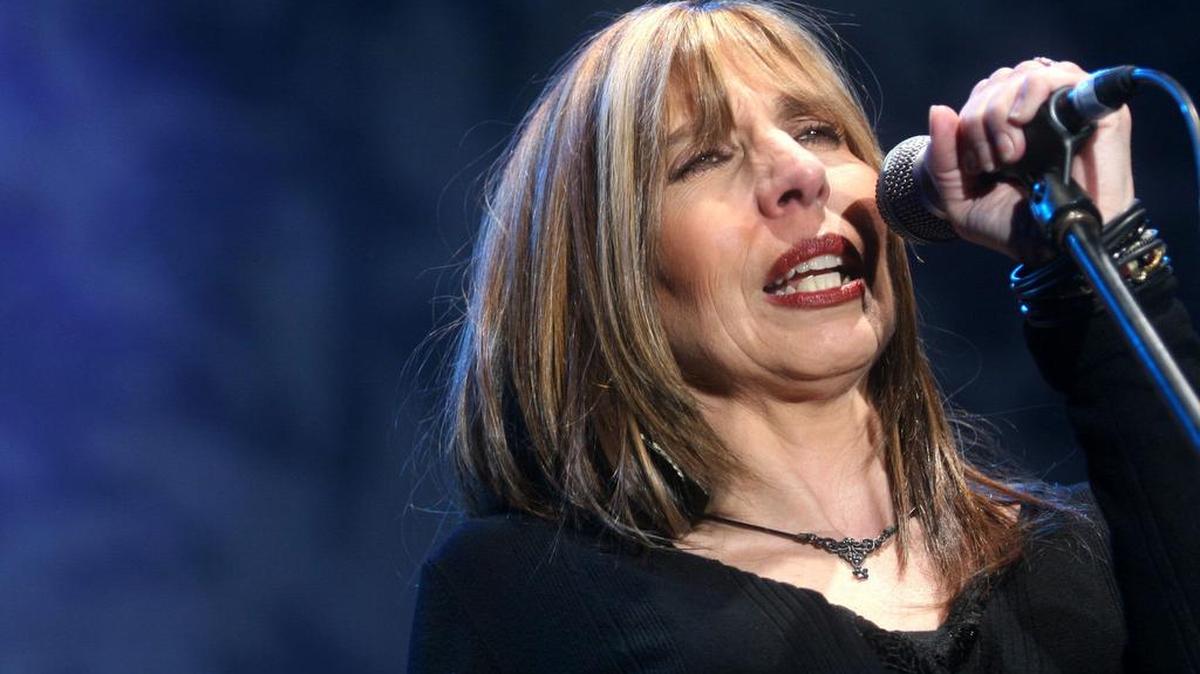 La cantante mexicana Betsy Pecanins durante una presentación en la ciudad de Guadalajara, México.