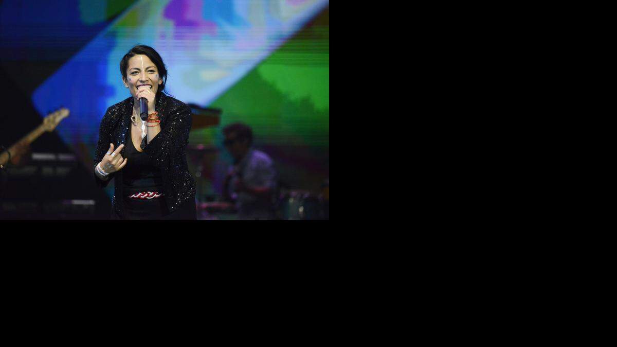 
Ana Tijoux y su banda en la Copa America 2015 en la Quinta Vergara, Viña del Mar, Chile, en noviembre.
