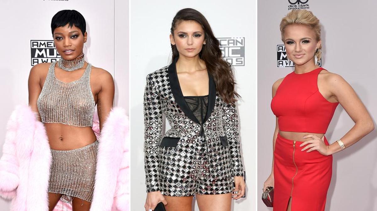 Keke Palmer, Nina Dobrev y Janine Shields en la alfombra roja de los American Music Award.