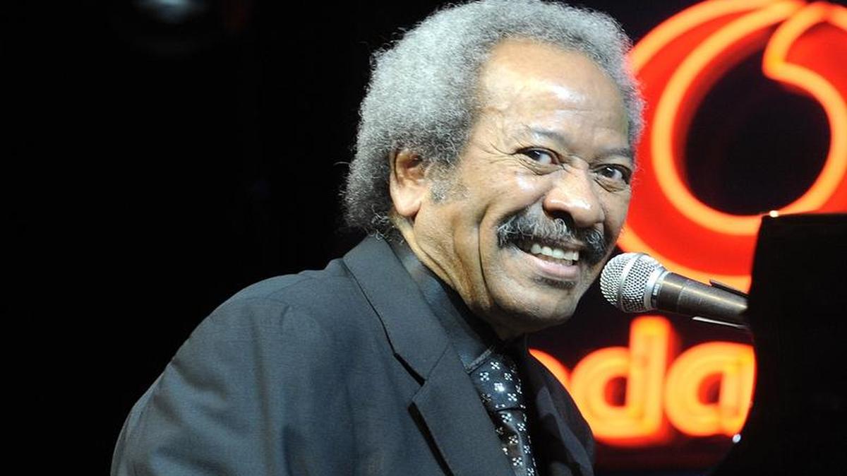 El estadounidense Allen Toussaint, uno de los músicos más reputados del panorama internacional falleció el lunes tras actuar en un teatro de Madrid.