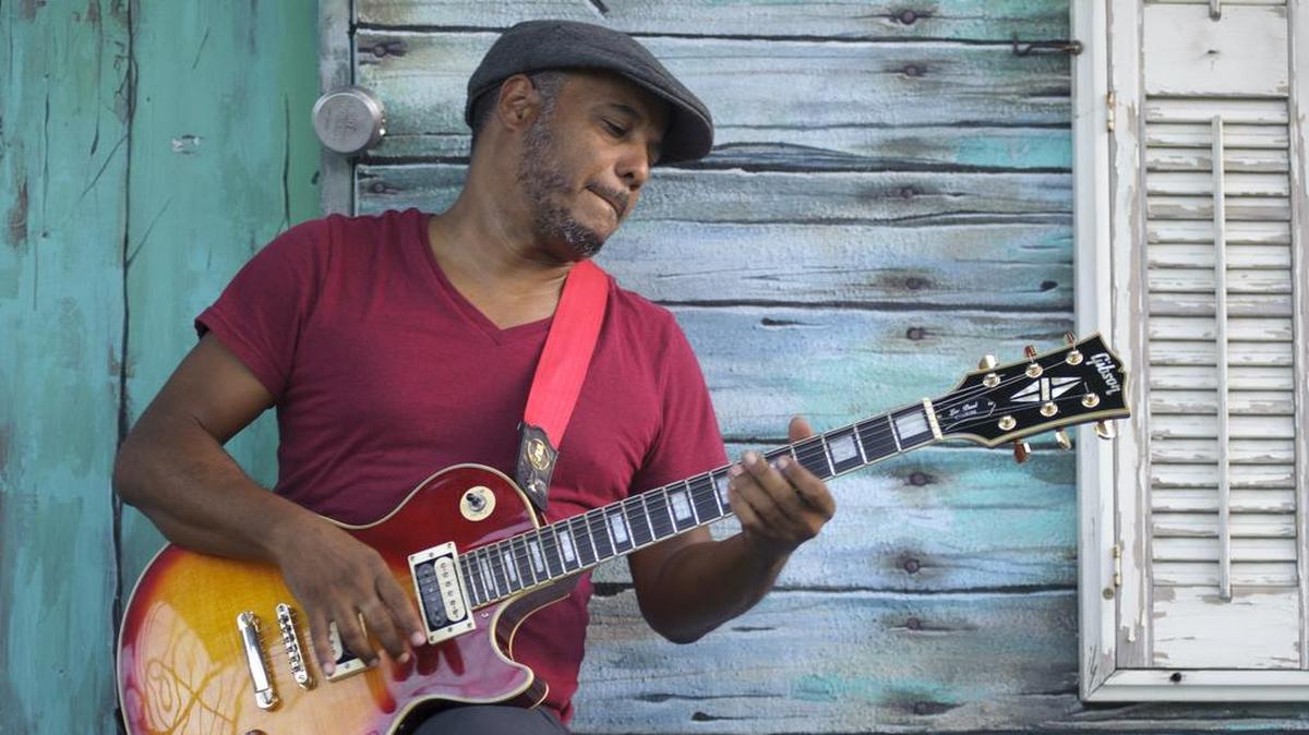 
Vanito Brown se presenta en ‘Esencia’, en Hoy como ayer, este miércoles 21 de octubre.
