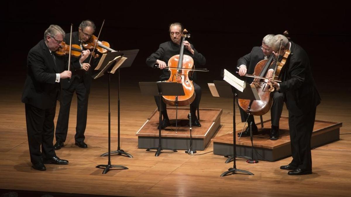 El Cuarteto Emerson y David Finckel.