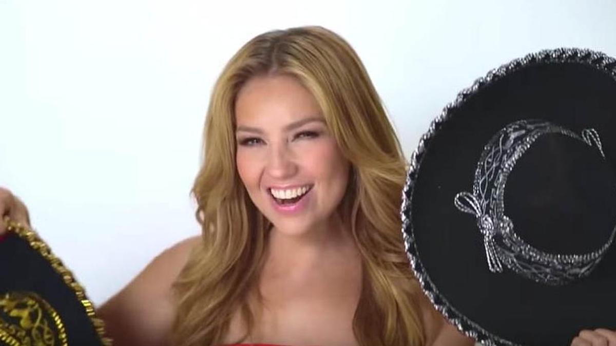 
La cantante y actriz mexicana Thalía en el video “We’re All Mexican” (Todos somos mexicanos), una canción producida por Emilio Estefan. 
