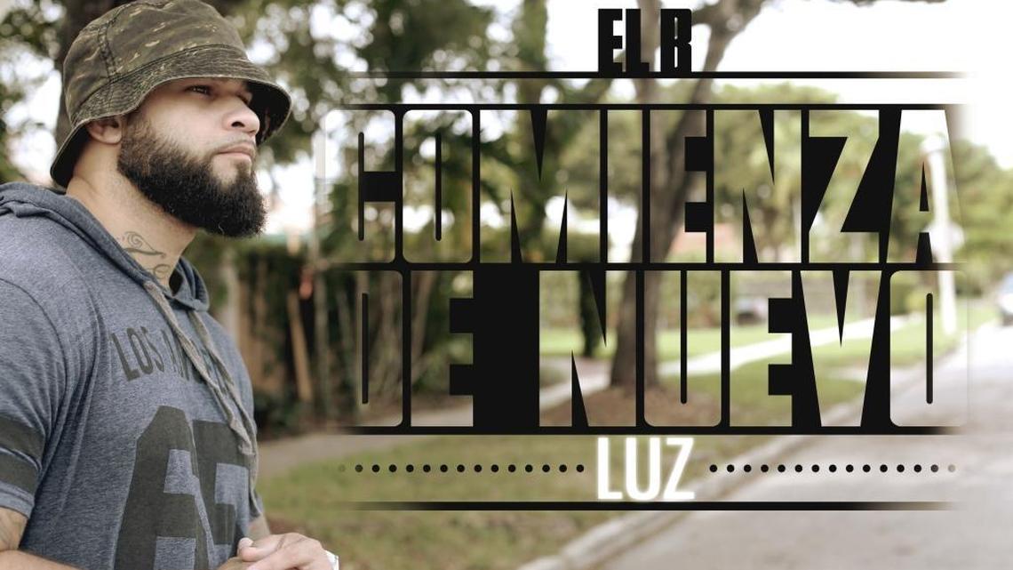 
Bian Oscar Rodríguez Gala, ‘El B’, de Los Aldeanos, se inspiró en la fuerza interior que encontró para seguir adelante para el tema ‘Comienza de nuevo’.
