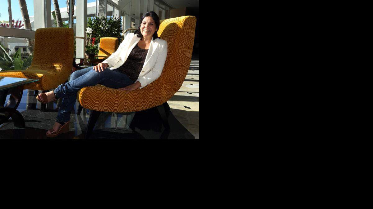 
La cantante cubana Ivette Cepeda en The Deuville Hotel en Miami Beach.
