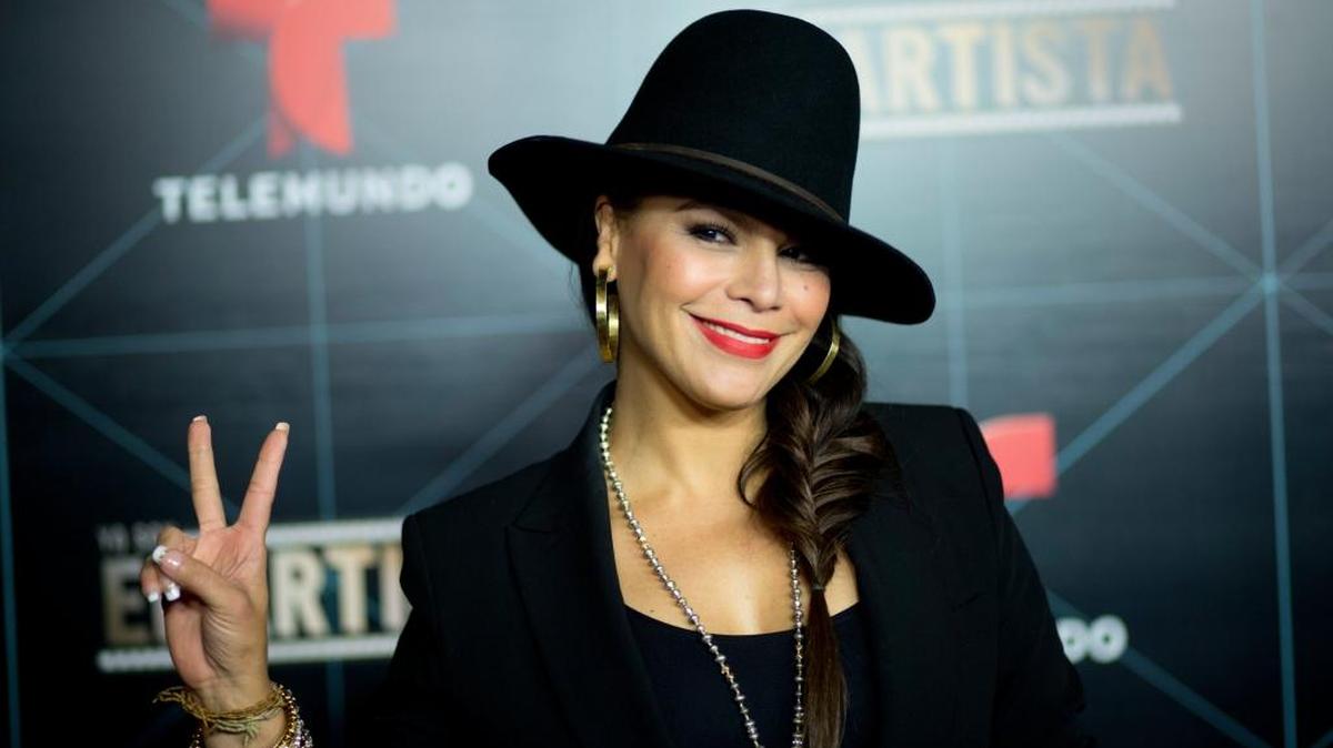 La cantante Olga Tañón en Miami Beach, en una conferencia de prensa.