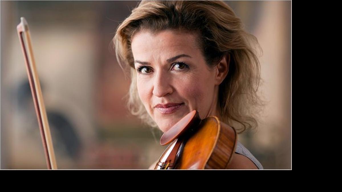 
Anne-Sophie Mutter ofreció una entrega excelente de ‘Concierto para violín y orquesta’, de Alban Berg.
