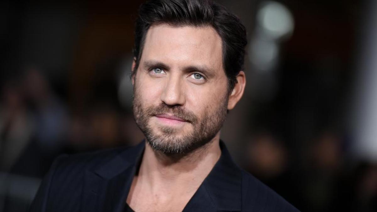 Actor Edgar Ramírez asiste a la premiere de "Point Break", el 15 de diciembre 2015, en Los Ángeles.