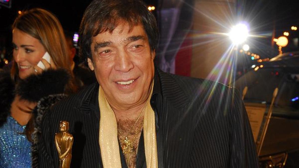 Cacho Castaña al culminar los premios Martin Fierro 2009 en Buenos Aires, Argentina.