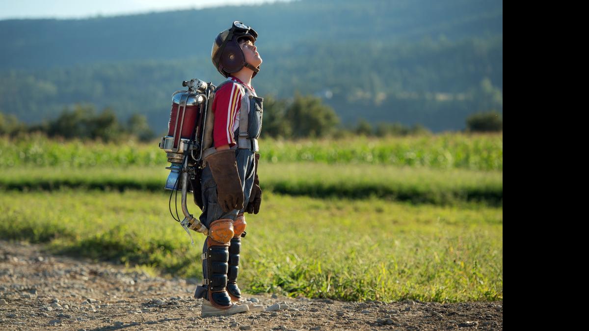 
Thomas Robinson en ‘Tomorrowland’, dirigida por Brad Bird.
