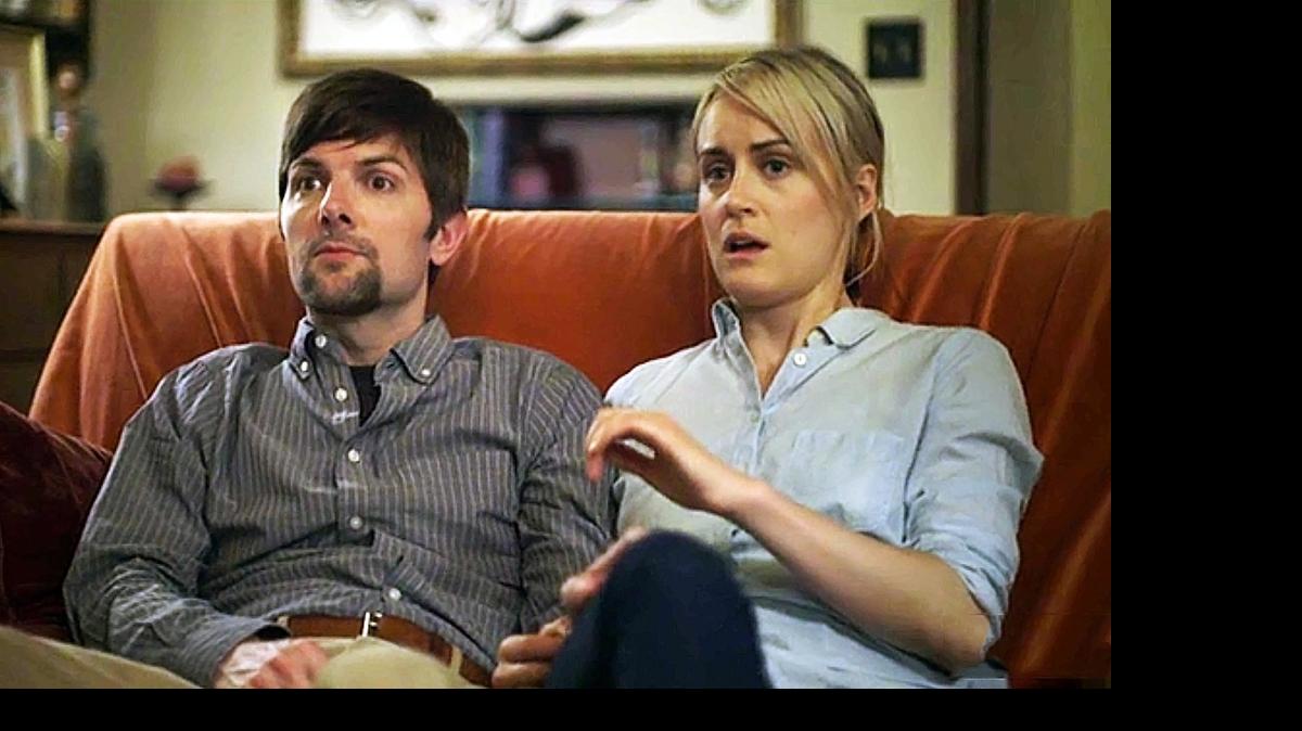 
Adam Scott y Taylor Schilling en ‘The Overnight’, dirigida por Patrick Brice.
