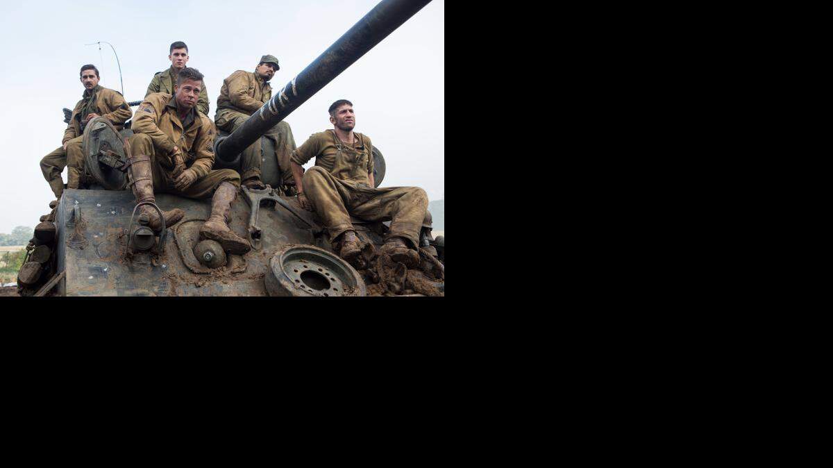
Shia LaBeouf, Logan Lerman, Brad Pitt y Michael Peña en ‘Fury’.
