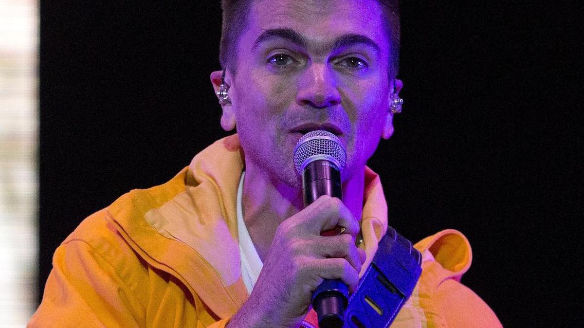 El cantante colombiano Juanes, durante su actuación en la primera jornada del L Festival, un evento dedicado completamente a la música latina, el sábado 18 de marzo de 2017, en Los Angeles Sports Arena, en Pico Rivera (sur de California).