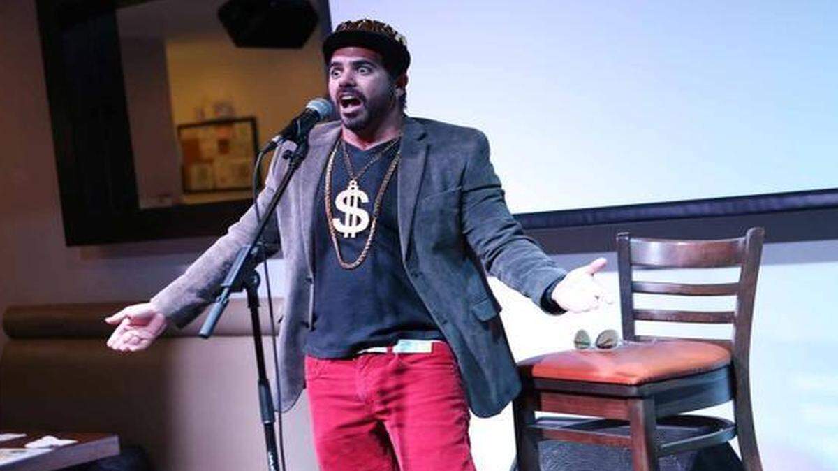 
Honorio Torrealba también aporta una buena cuota de chistes para poner la chispa a una buena cena.
