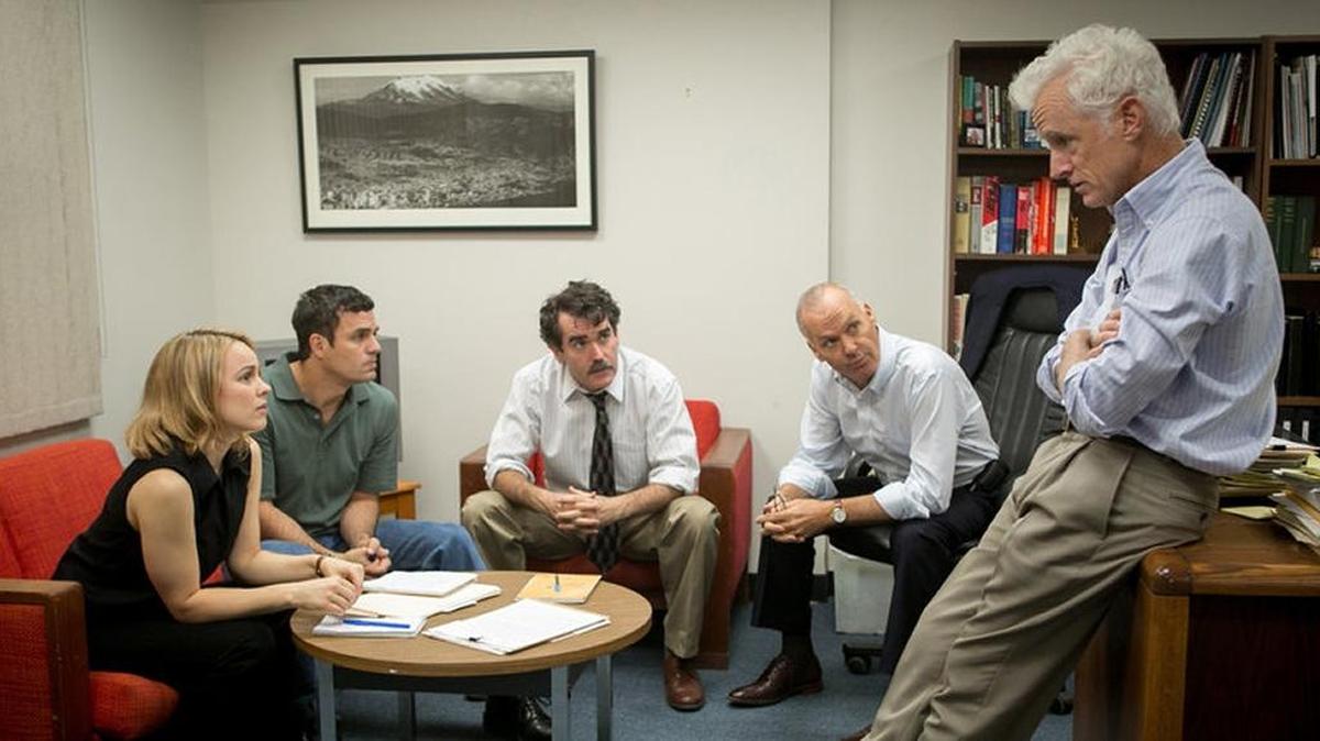 Rachel McAdams, Mark Ruffalo, Brian d'Arcy James, Michael Keaton y John Slattery son un grupo de periodistas del Boston Globe en la película, 'Spotlight'.