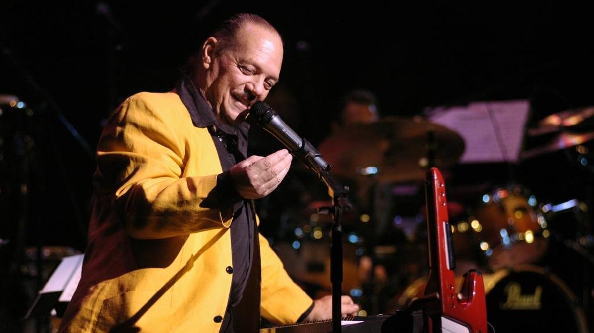 Larry Harlow.
