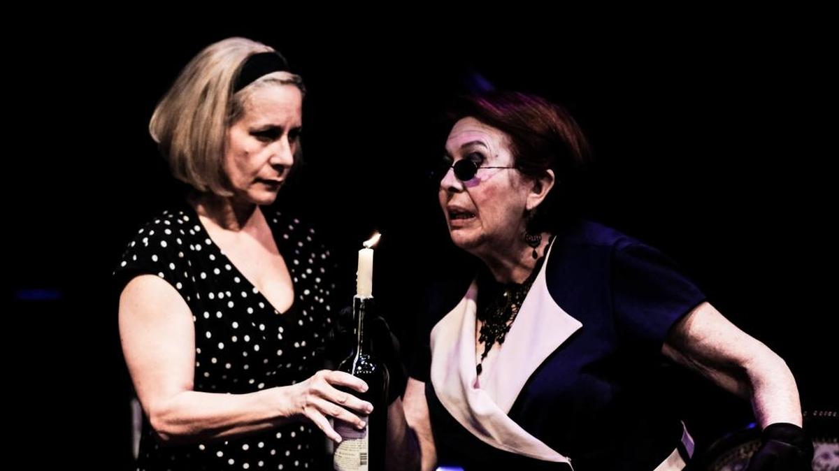 Belkis Proenza y Daisy Fontao comparten los protagónicos del drama ‘Gas en los poros’.