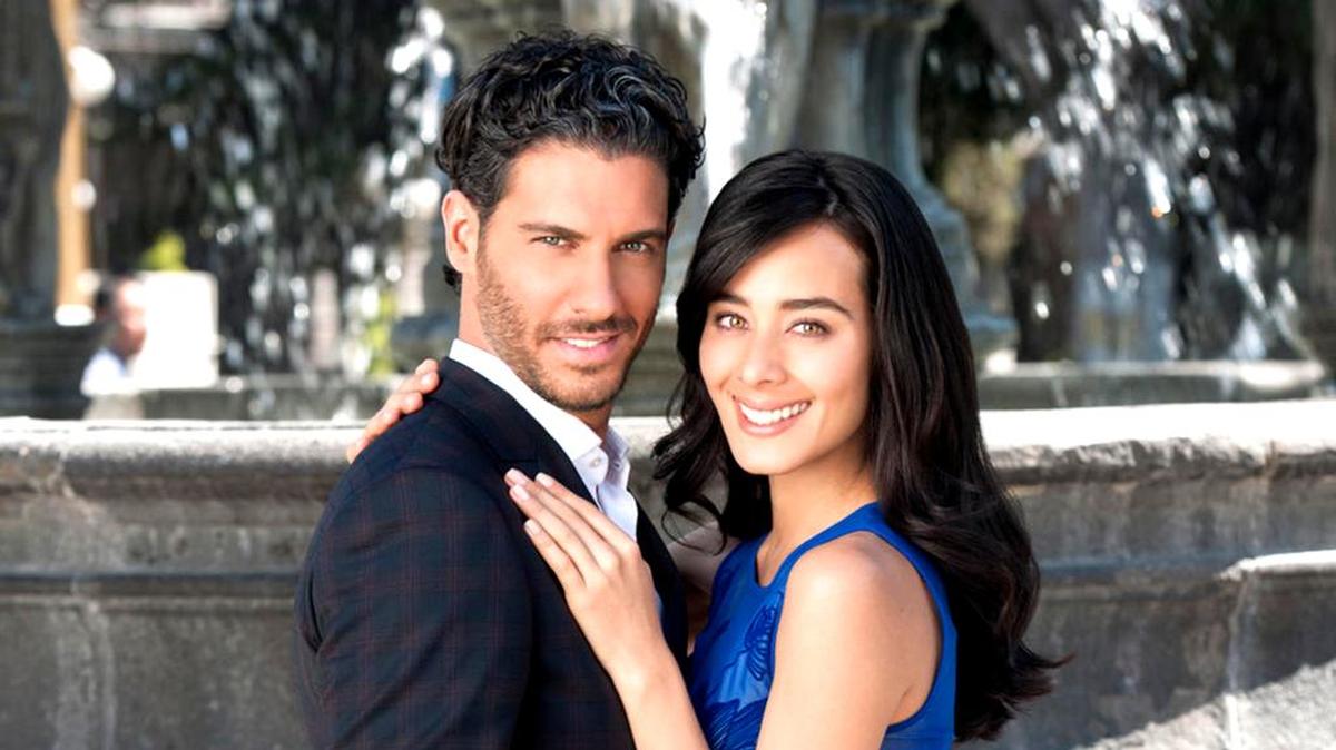 Esmeralda Pimentel y Erick Elías.