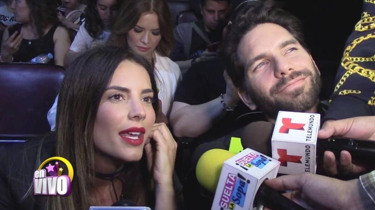 Gaby Espino y Arap Bethke.