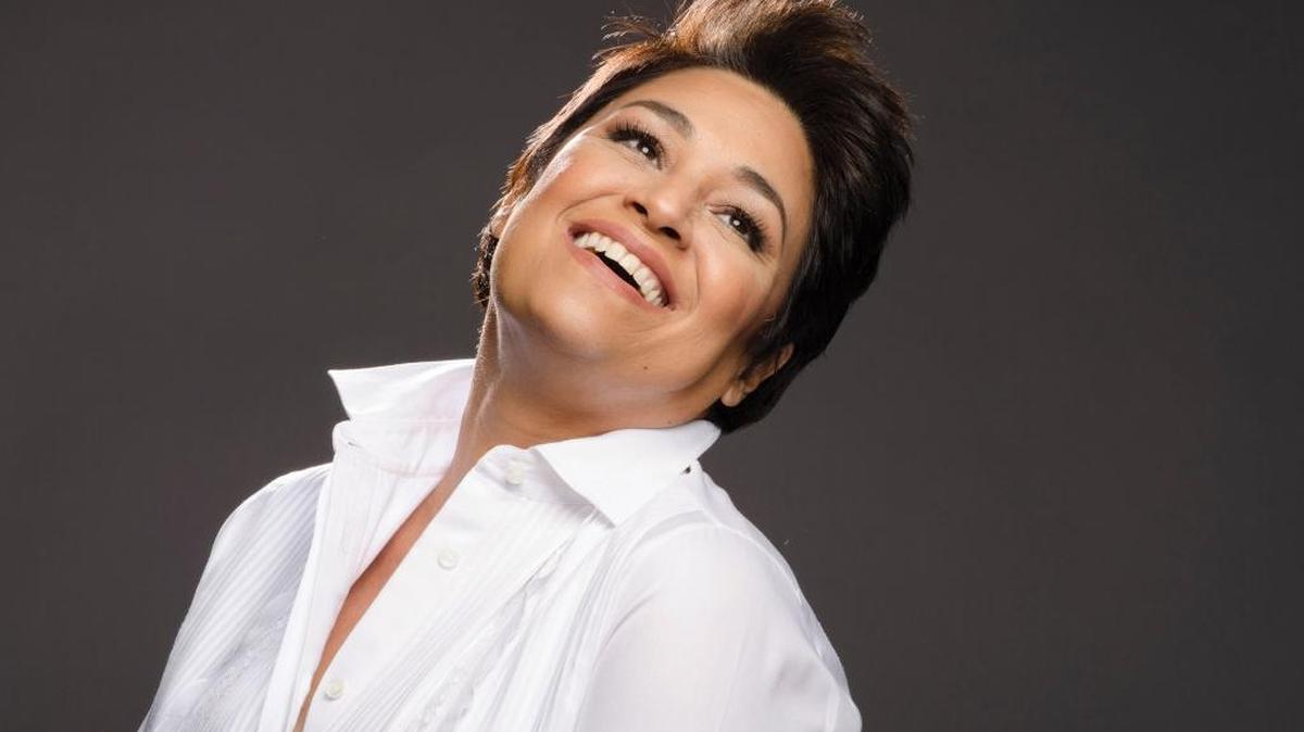 Gema Corredera se encuentra disfrutando a plenitud del éxito de sus dos últimas producciones discográficas como solista, Derramando luz (2013) y Feeling Marta (2015).