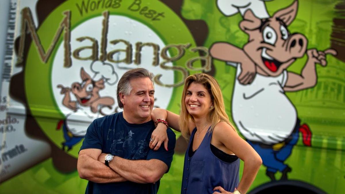 
Tony y Melissa Vias, dueños de Malanga Café, cuyo lema es “Un lugar para hablar, comer y tomar”.
