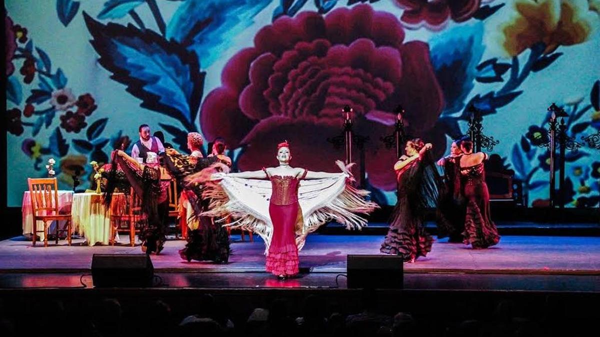 Tania Guzmán y el Ballet Español de Cristina Masdueño figuran en el elenco de la revista musical ‘Por la Calle de Alcalá’.