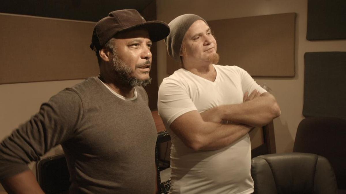 Vanito Brown y Kelvis Ochoa.