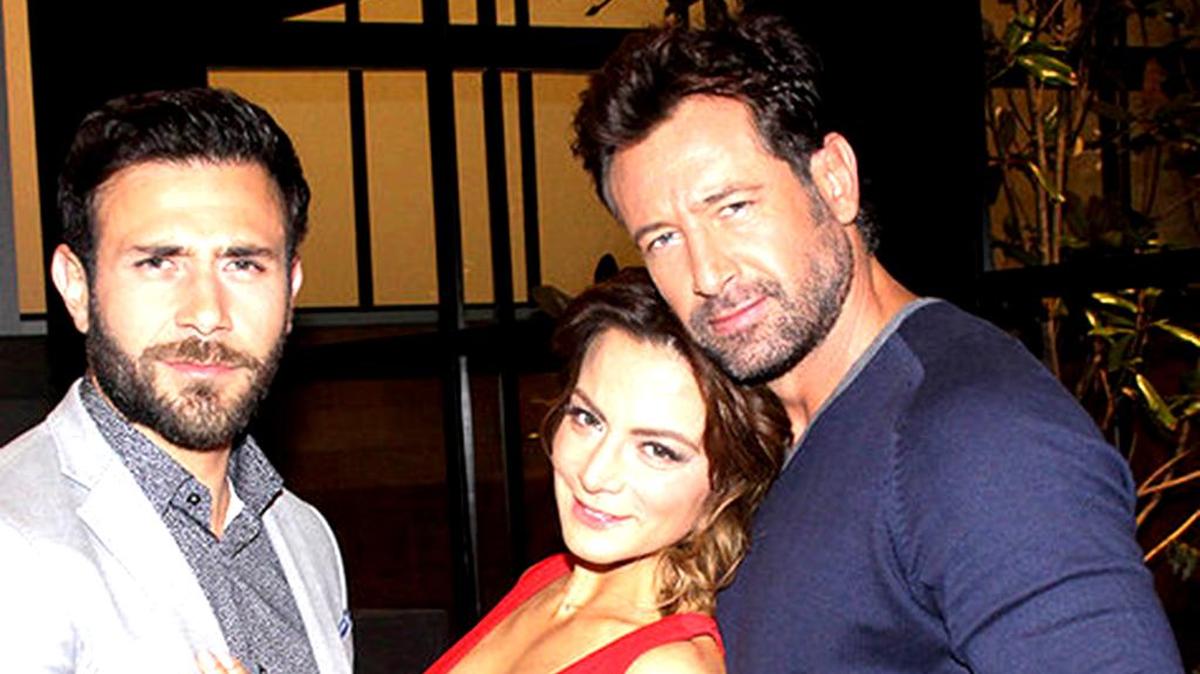 Carlos Ferro, Silvia Navarro y Gabriel Soto.