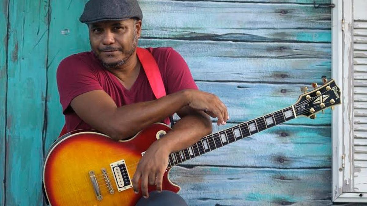 Vanito Brown se presentará en Cubaocho con los temas de Norte, Sur, Este y Aquel (Bis Music), su álbum más reciente.