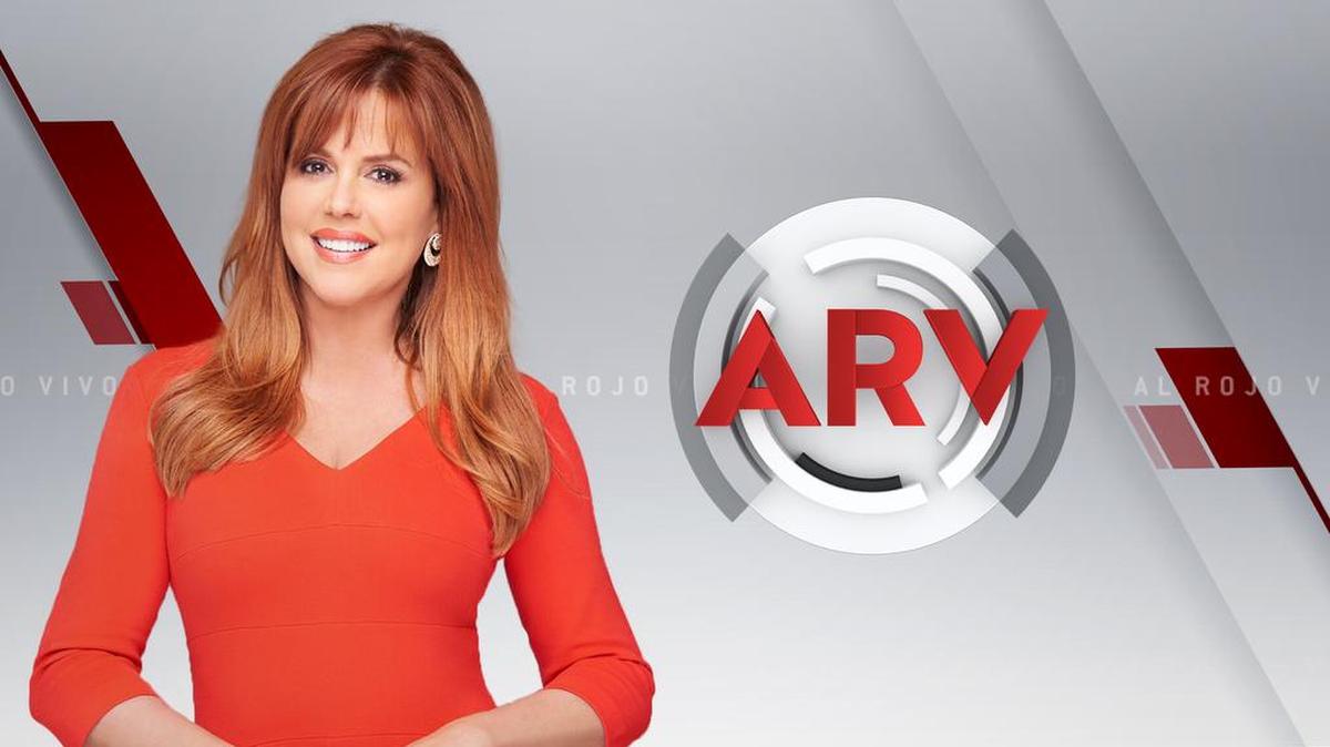 María Celeste Arrarás en el set de su programa Al Rojo Vivo.
