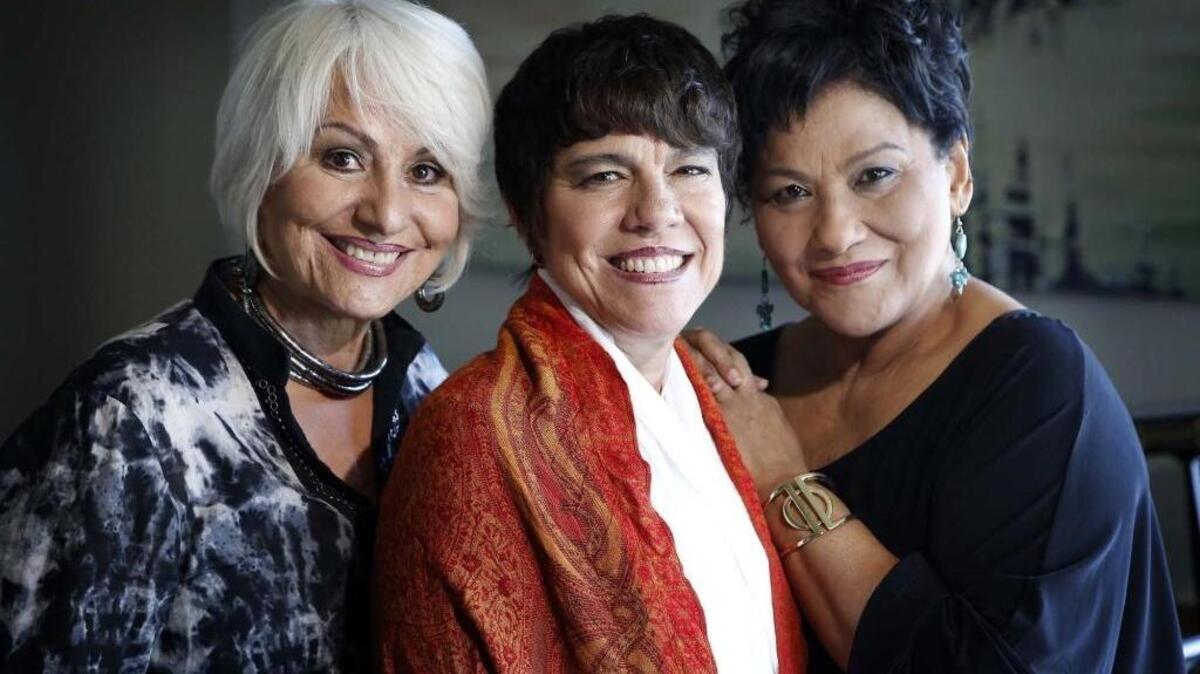 Candi Sosa, Cristina Rebull y Alina Sánchez regresan al Teatro Manuel Artime con el concierto ‘Tres lindas cubanas’.