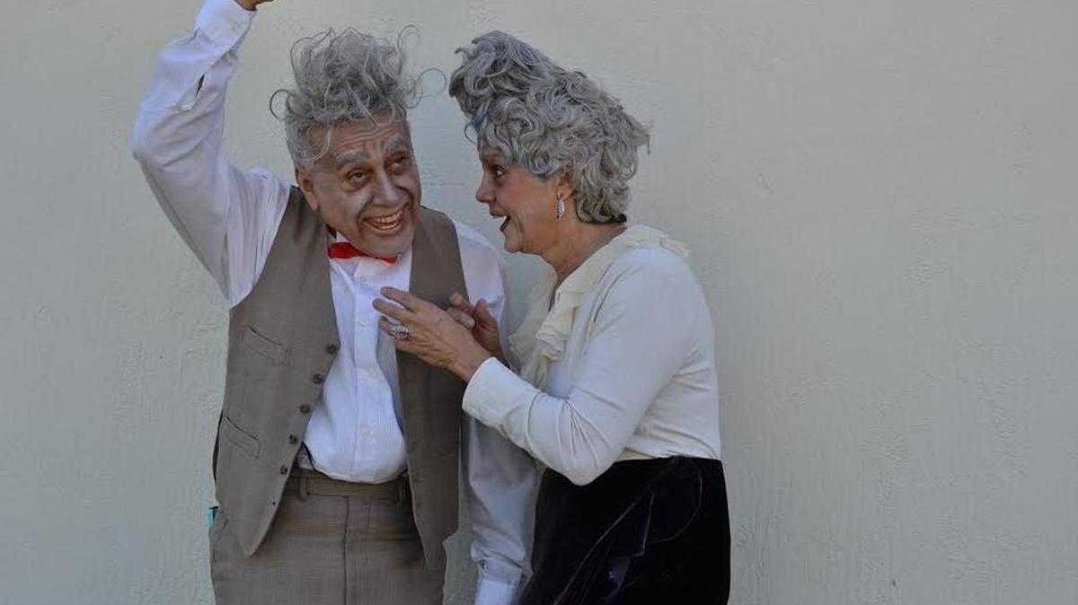 ‘Gerardo Riverón y Marilyn Romero protagonizan ‘Las sillas’.