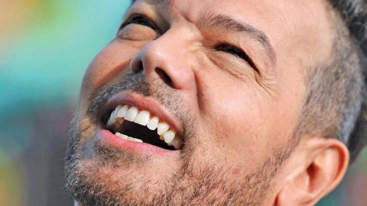 Con una carrera llena de sacrificios, Enrique Divine es una muestra fehaciente de superación y crecimiento constante.