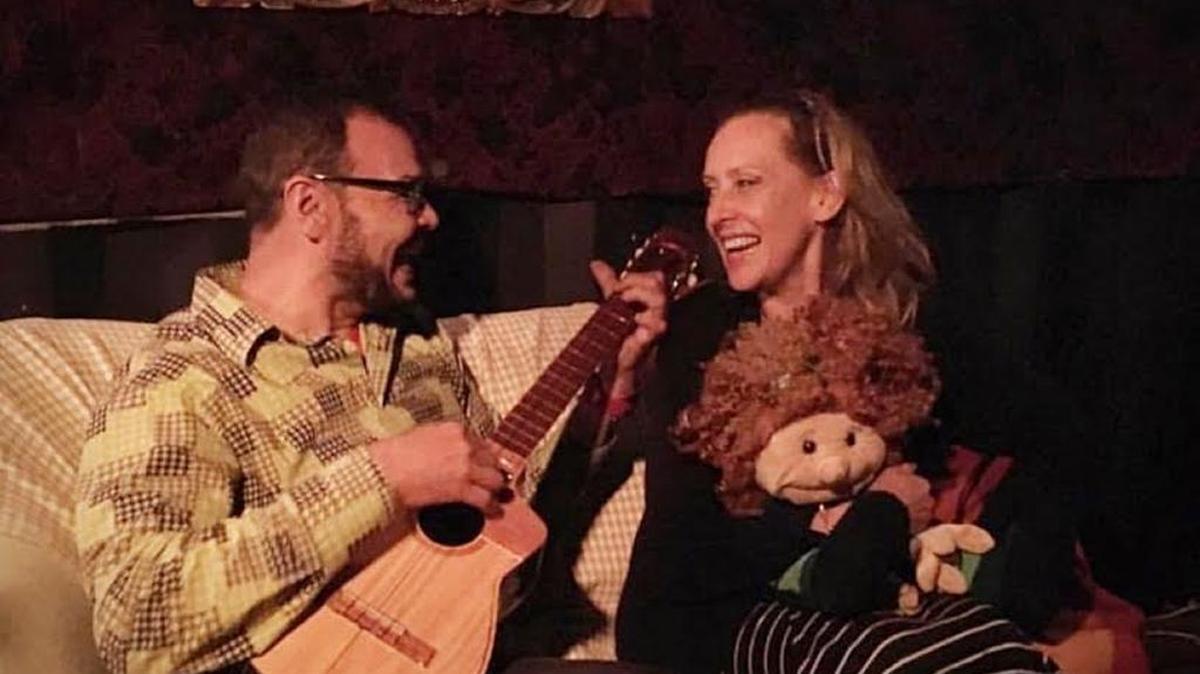 Enrique Salas e Indira Leal comparten cartel en ‘El intercambio’.