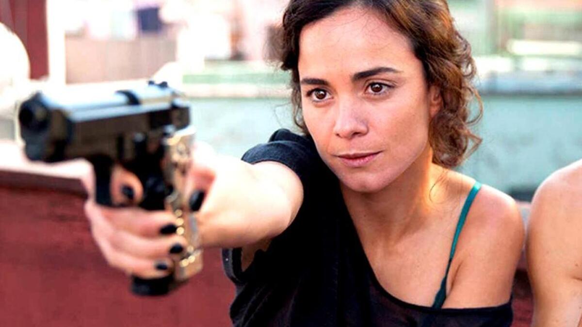 Alice Braga